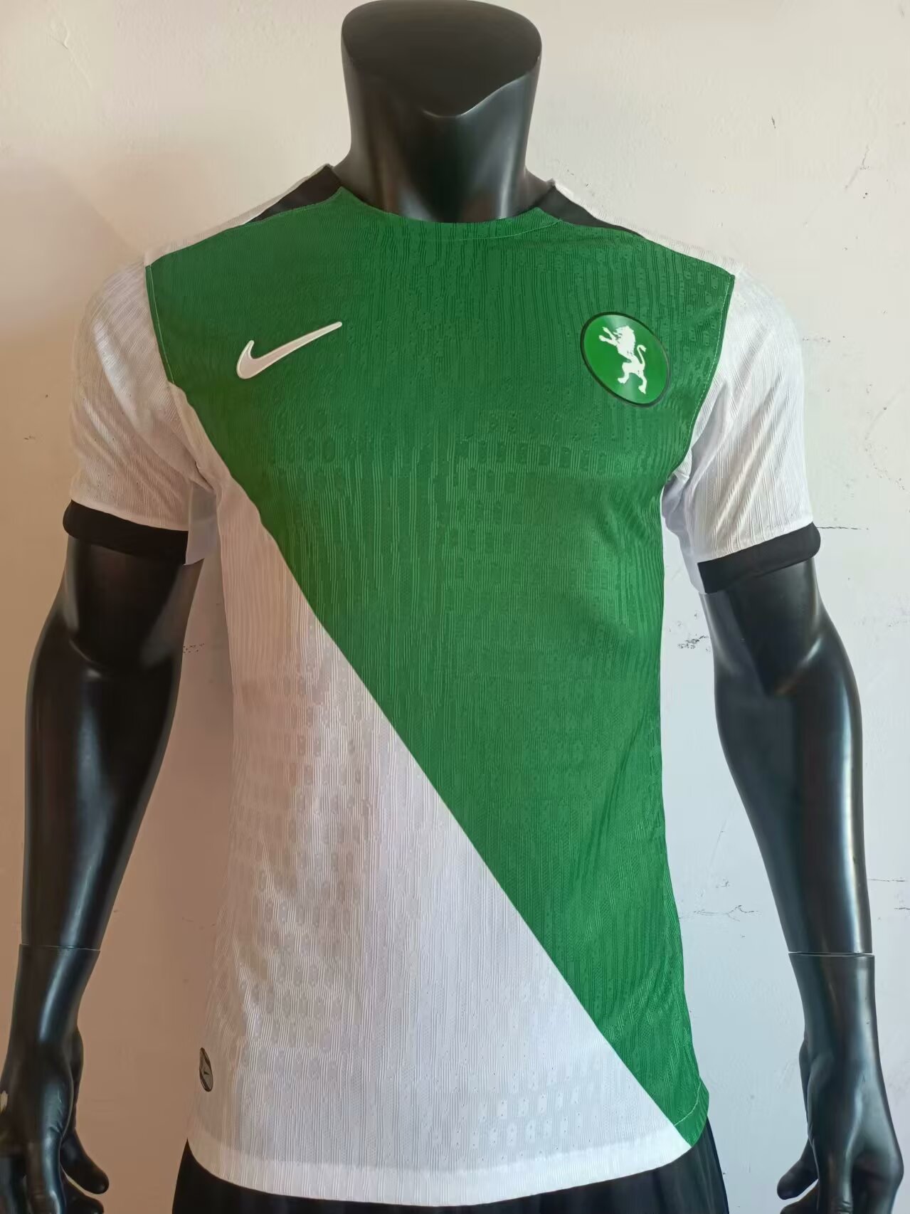 AAA Quality Sporting Lisbon 100th Anniversary Jersey(Player)